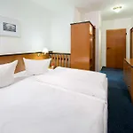 Hotell Aspire Frankfurt Airport, Trademark Collection By Wyndham 3*