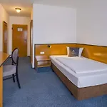 Aspire Frankfurt Airport, Trademark Collection By Wyndham 3*