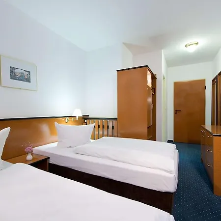 Aspire Frankfurt Airport, Trademark Collection By Wyndham 3* 루셀스하임
