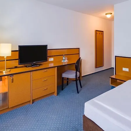 Hotel Aspire Frankfurt Airport, Trademark Collection By Wyndham 3*