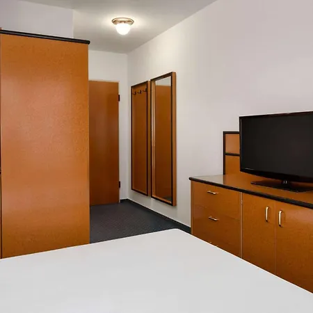 Aspire Frankfurt Airport, Trademark Collection By Wyndham Hotel 3*