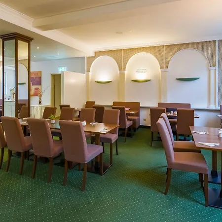 Aspire Frankfurt Airport, Trademark Collection By Wyndham 3* 吕塞尔斯海姆