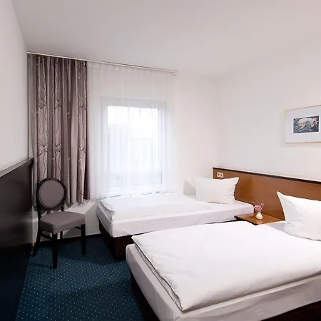 Aspire Frankfurt Airport, Trademark Collection By Wyndham 호텔 루셀스하임