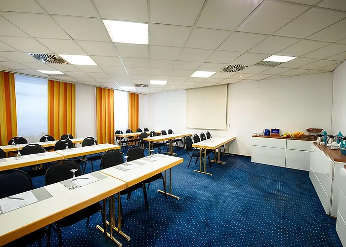 Aspire Frankfurt Airport, Trademark Collection By Wyndham